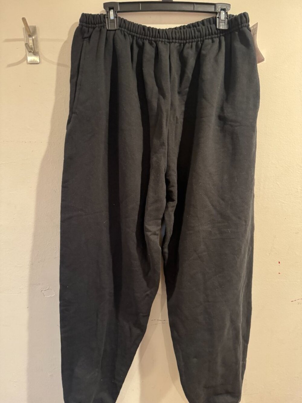Hanes Black Jogger Sweat Pockets drawstring Pants Men's XL new